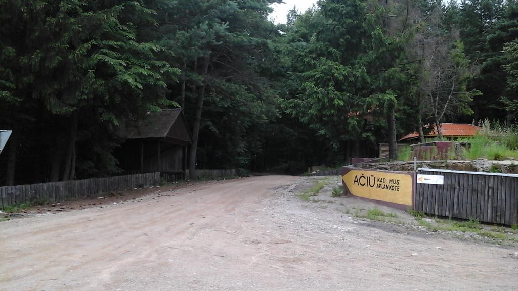Kryzbarkas Guest House Deguciai  Ngoại thất bức ảnh